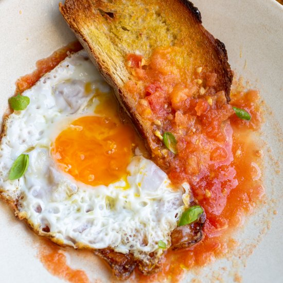 Pan Con Tomate Eggs