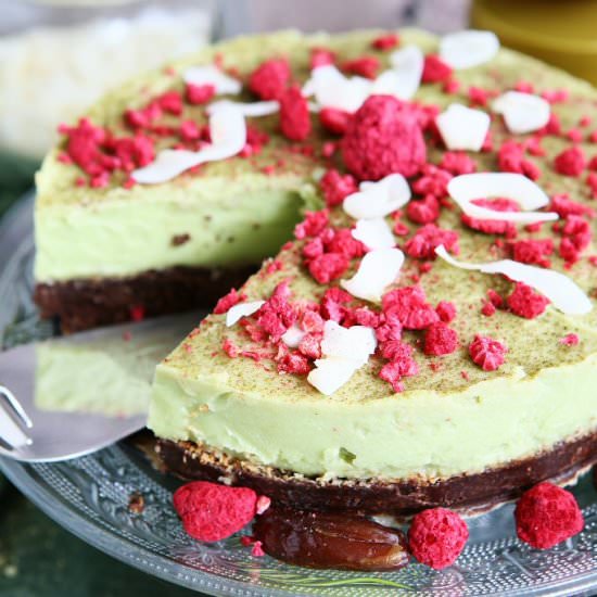 Raw Avocado Tart with Lime and Matc