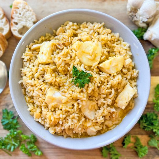 Garlic rice with fish