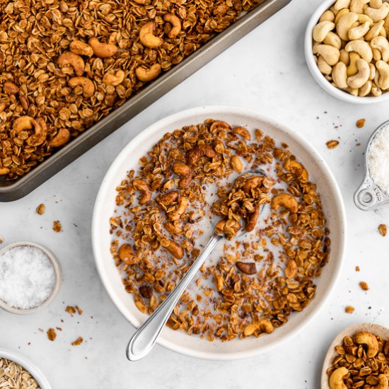 Cashew Butter Granola