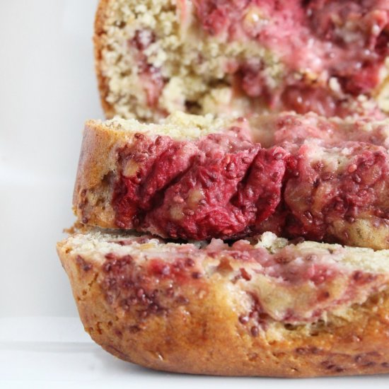 Strawberry Banana Bread (GF/V)