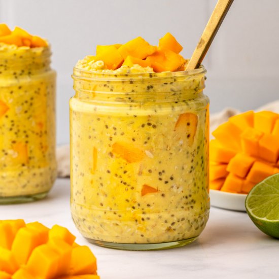 Mango Overnight Oats