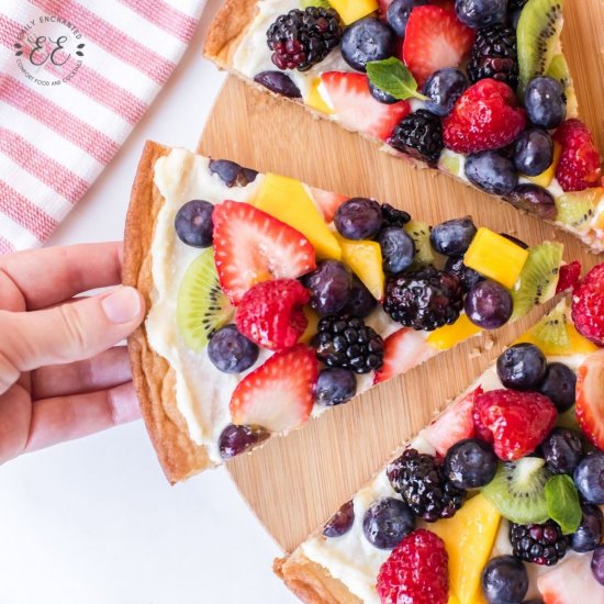 Sugar Cookie Fruit Pizza