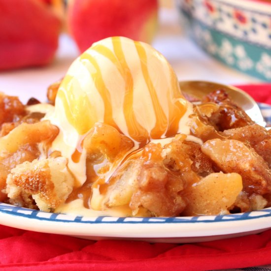 Easy Homemade Apple Cobbler