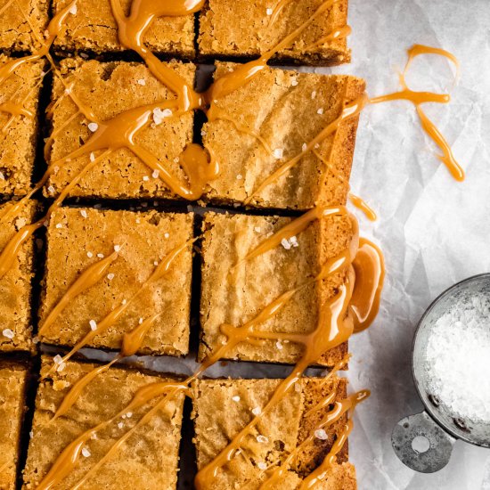 Salted Caramel Blondies