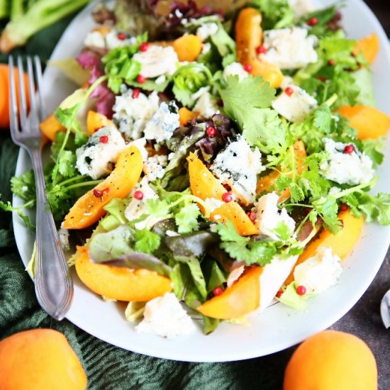 Apricot Salad with Roquefort and Ho