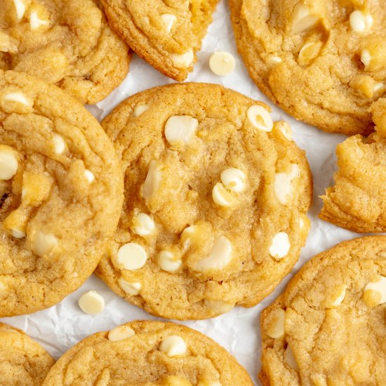 White Chocolate Macadamia Cookies