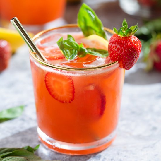 Strawberry Basil Lemonade