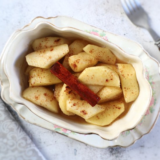 Easy cinnamon apple slices