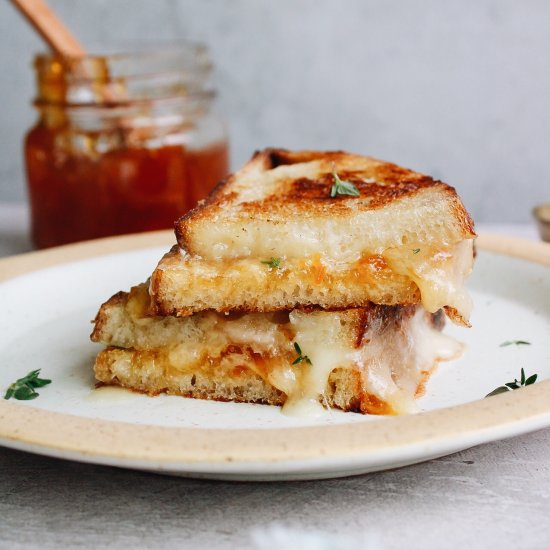 Brie Grilled Cheese w/ Apricot Jam