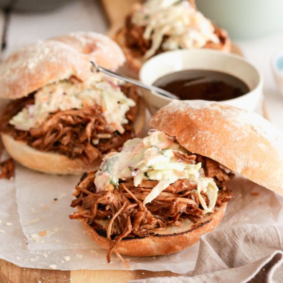 Pulled pork buns