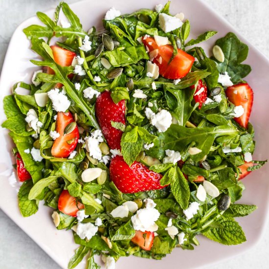 Strawberry Spinach & Arugula Salad