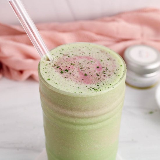 Strawberry Matcha Smoothie