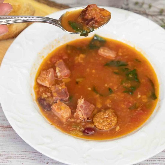 Simplified Portuguese Bean Soup