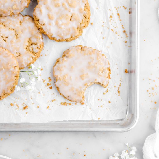 Iced Oatmeal Cookies