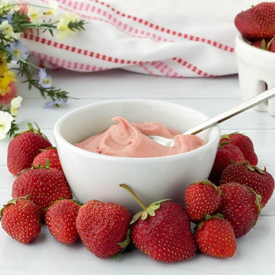 Strawberry Pastry Cream