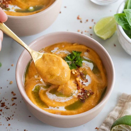 Spicy Harissa Carrot Soup