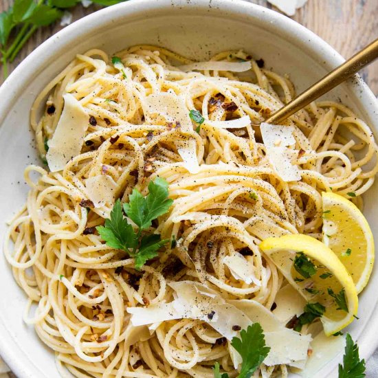 Creamy Lemon Garlic Pasta