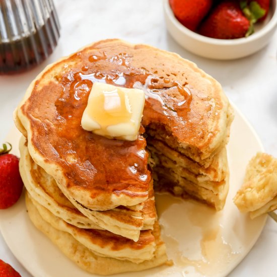 Fluffy Buttermilk Pancakes