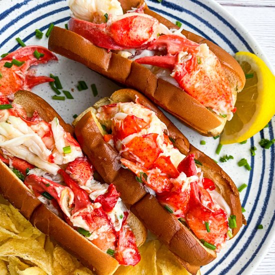 Connecticut Buttered Lobster Roll