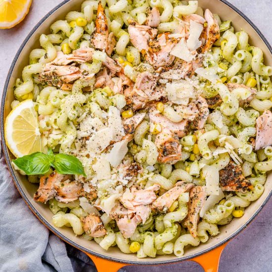 SALMON PESTO PASTA