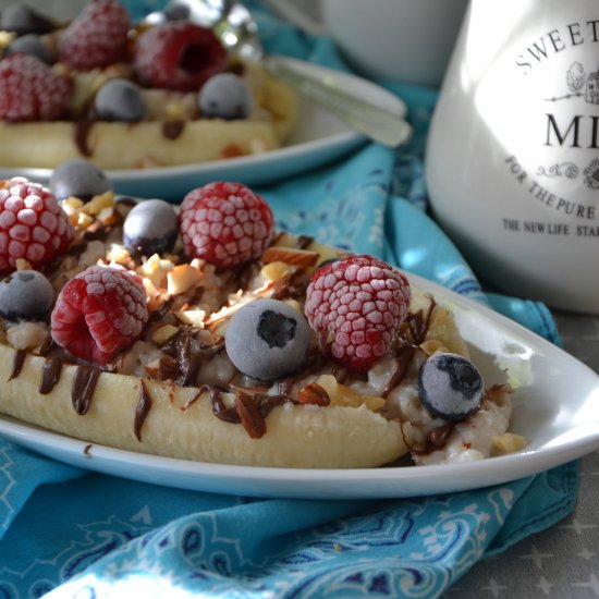 Banana split porridge