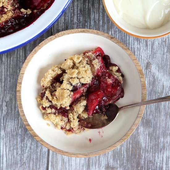 Apple & Blackberry Crumble