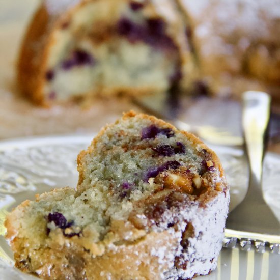 Blueberry Sour Cream Coffee Cake