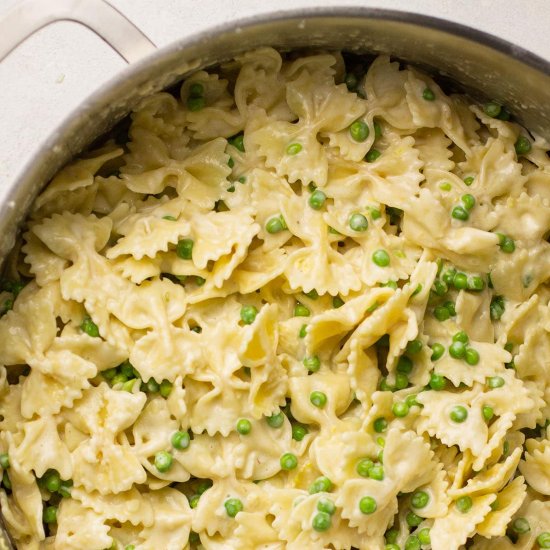 Creamy Lemon Pasta with Peas