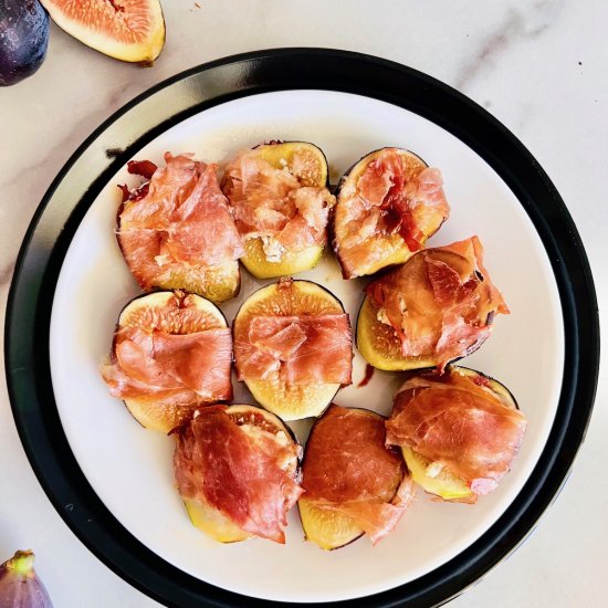 Roasted Prosciutto-Wrapped Figs