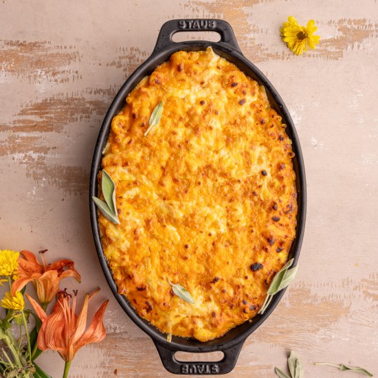 Easy Baked Pumpkin Mac and Cheese