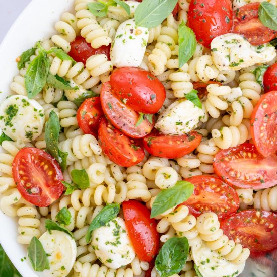 Caprese Pasta Salad