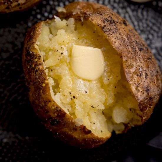 Air Fryer Baked Potatoes