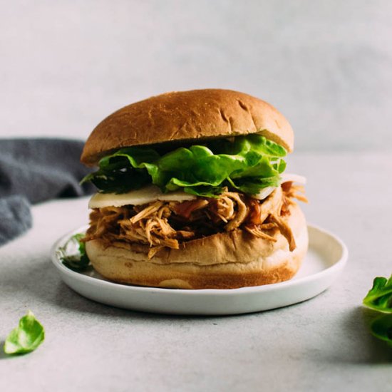 Slow Cooker BBQ Chicken Sandwiches