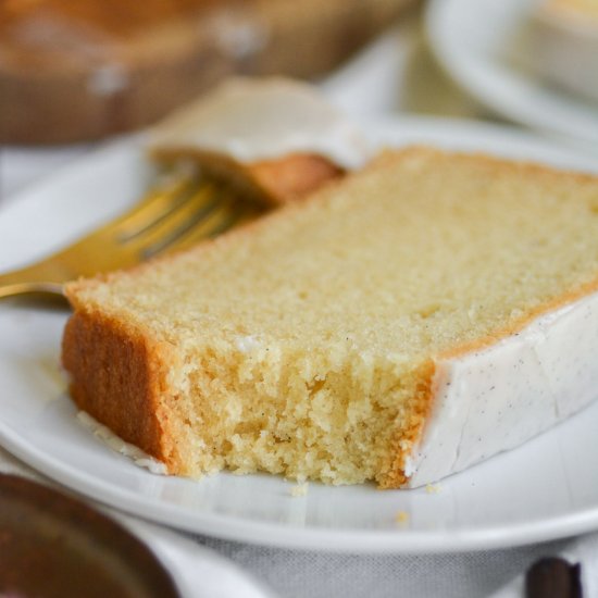 Vegan Vanilla Bean Pound Cake