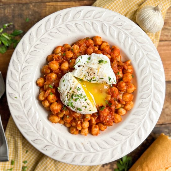 Spanish Chickpeas with Eggs