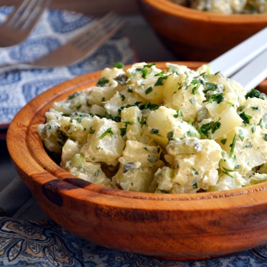 Easy creamy potato salad