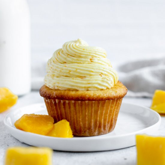 Mango Cupcakes