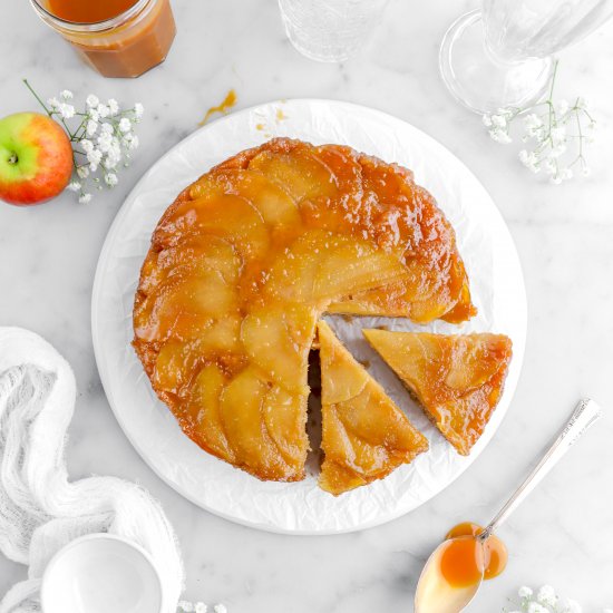 Caramel Apple Upside Down Cake