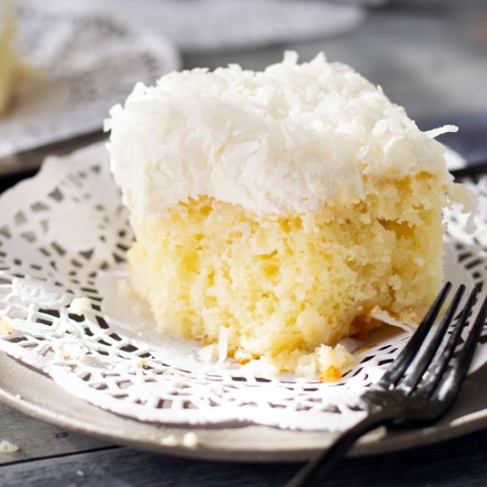 COCONUT CREAM POKE CAKE