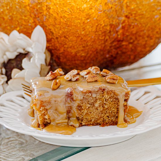 Easy Salted Caramel Apple Cake