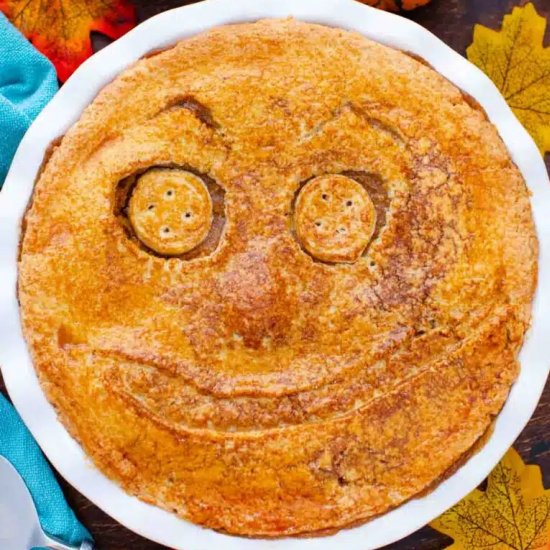 Spooky Faced Halloween Apple Pie