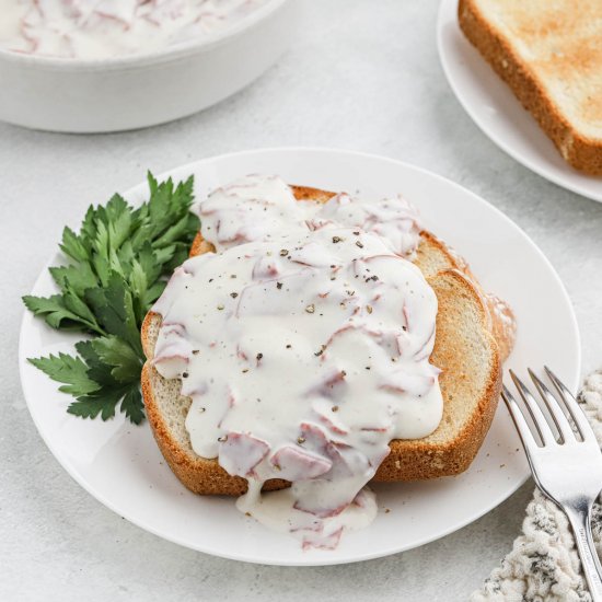 Chipped Beef Gravy on Toast