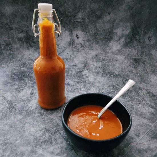 Easy Homemade Hot Sauce Recipe