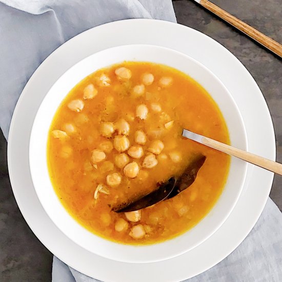 Instant Pot Chickpea Soup