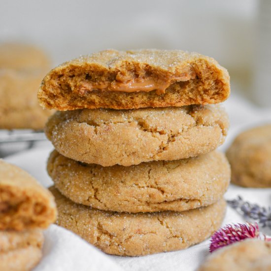 Vegan Cookie Butter Stuffed Cookies