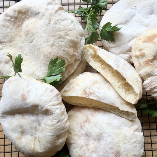 Fluffy Homemade Pita Bread