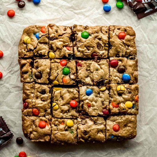 Chewy M&M Cookie Bars