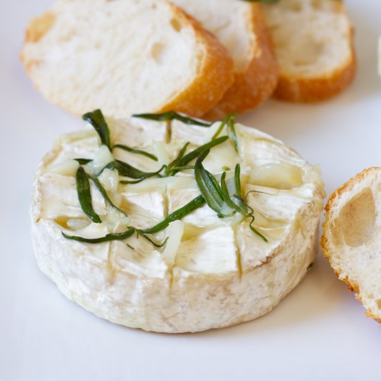 Pan-baked Camembert