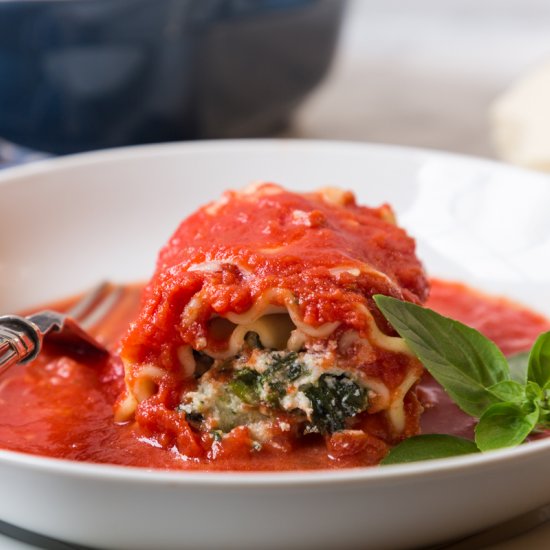 Ricotta & Spinach Lasagna Roll-ups